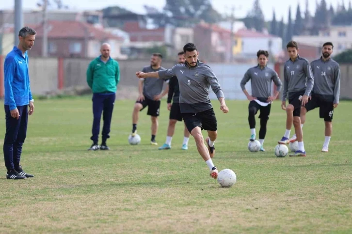 Nazilli Belediyespor dostluk maçı hazırlıklarını tamamladı
