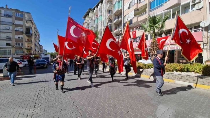 Nazilli’de Cumhuriyet coşkusu caddelere taştı
