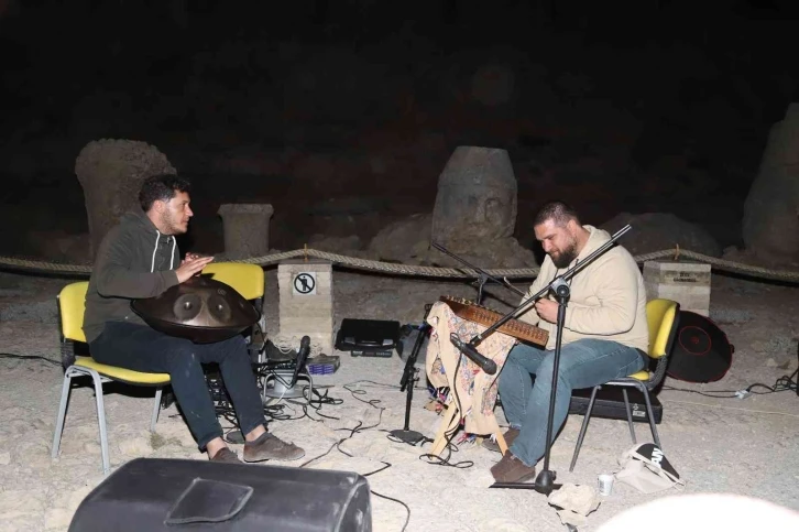 Nemrut Dağı’nda konser coşkusu
