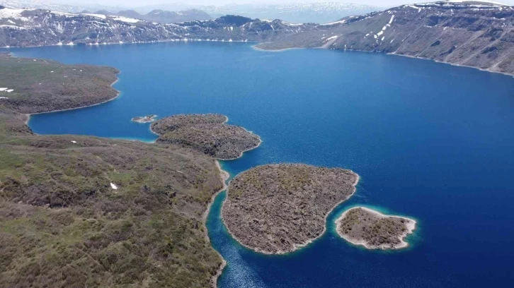 Nemrut Kalderasına ziyaretçi akını
