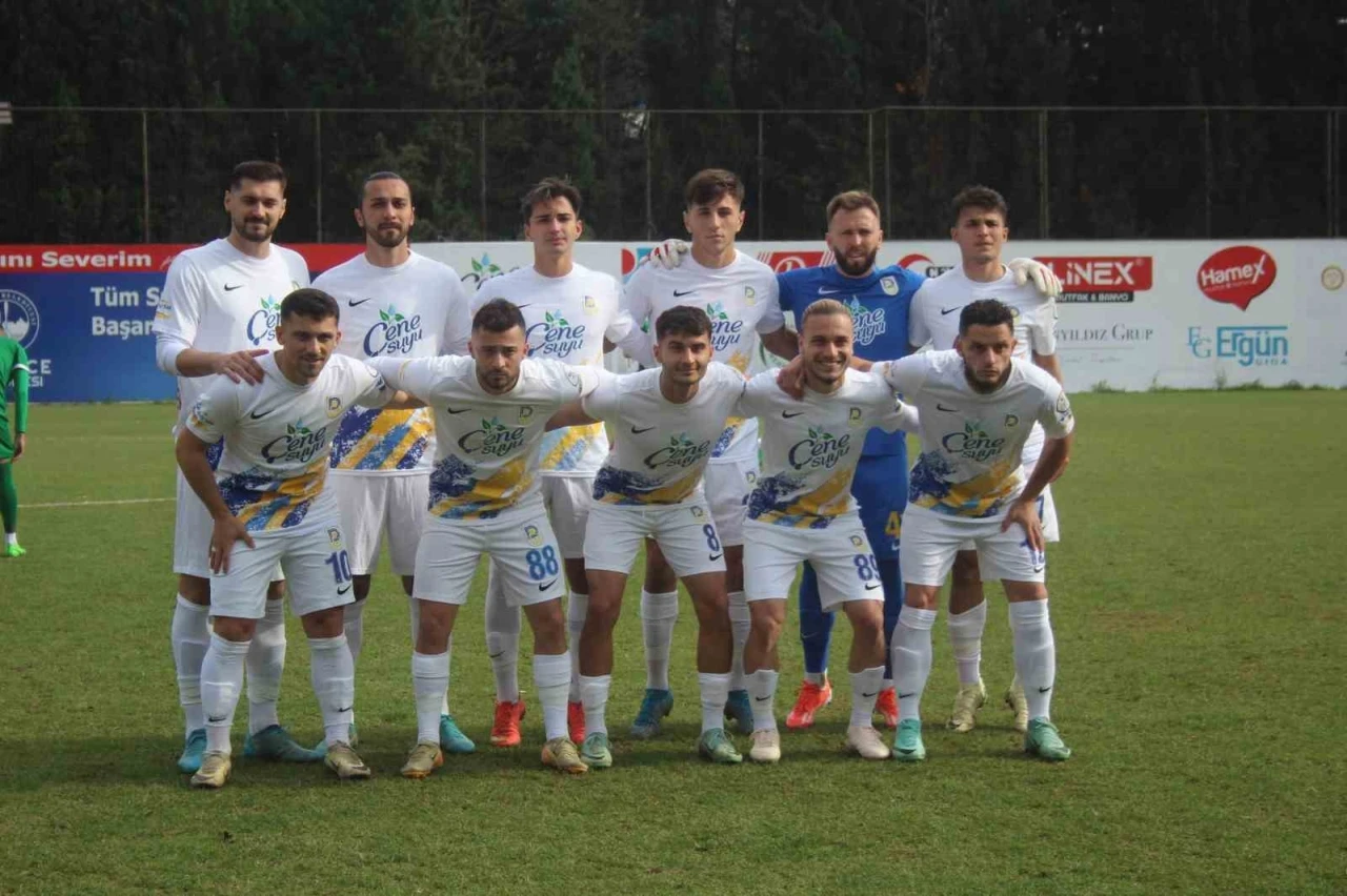 Nesine 2. Lig: Belediye Derincespor: 1 - Serik Belediyespor: 7
