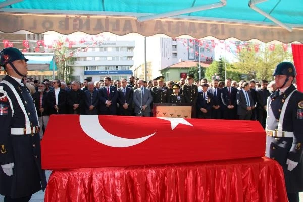 Nevşehir'de, kaza şehidi asker için tören (3)