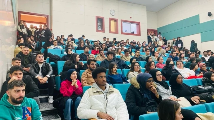 Niğde’de öğrenciler için Erasmus+ Değişim Programı bilgilendirmesi
