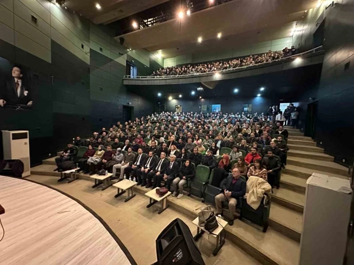 Niğde’de öğretmenlere "erken yaşta evliliğin" hukuki boyutu anlatıldı
