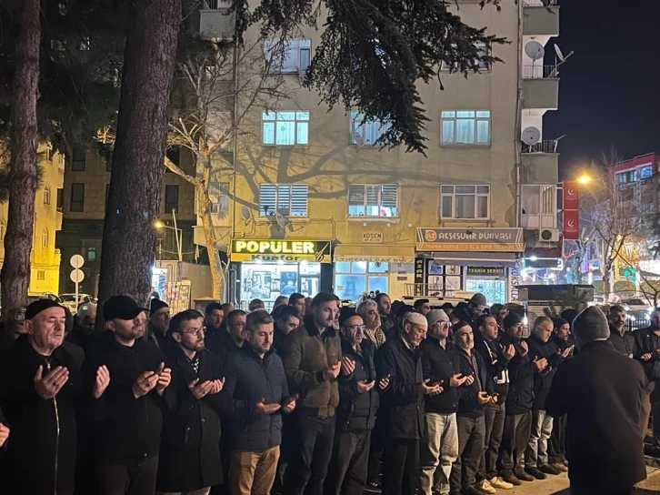 Niğde’de Şeyh Salih Aruri ve Filistinli Müslümanlar için gıyabi cenaze namazı kılındı
