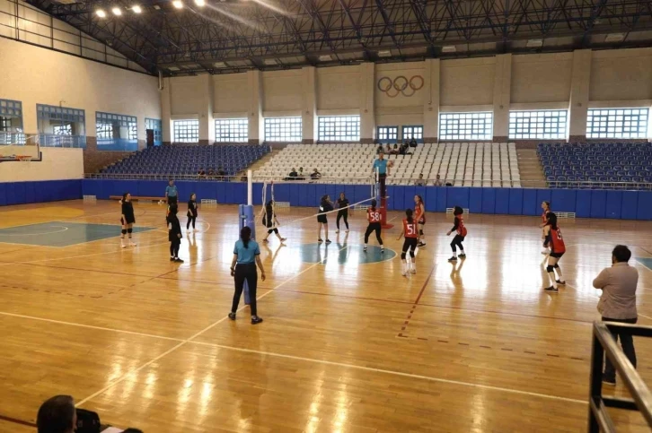 Niğde’de Spor Şenlikleri başladı
