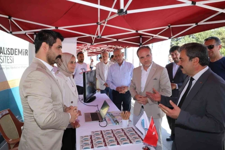 Niğde’de üniversiteler tanıtım standı açtı
