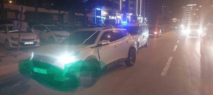 Niğde’de yaya geçidinde otomobilin çarptığı çocuk yaralandı
