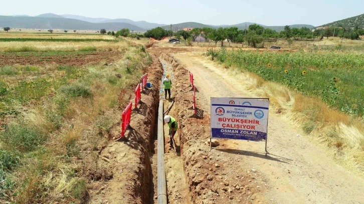 Nikfer’in içme suyu hatları baştan aşağı değişiyor
