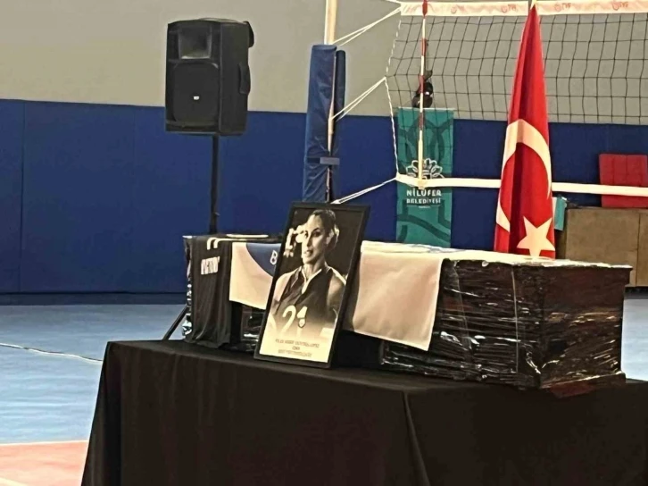 Nilüfer Belediyespor’dan smaçör Lopez’e veda
