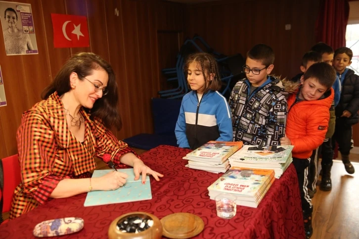 Nilüfer’de çocuklara kitap söyleşileri kırsal mahallelerde
