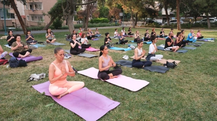 Nilüfer’de yoga eğitimleri başladı
