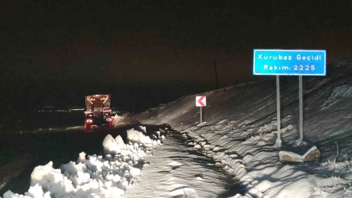 Nisan karı yüksek kesimlerde etkili oldu
