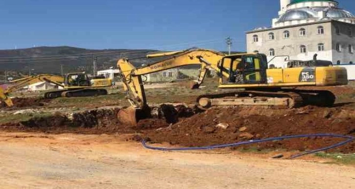 Nurdağı’nda kalıcı konutlar için ilk kazma vuruldu