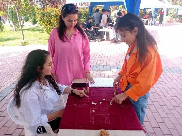 “Öğrenci Toplulukları Tanıtım Günleri&quot; gerçekleştirildi
