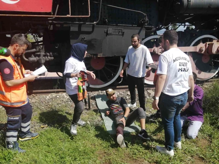 Öğrenciler için hazırlanan "Medi Ralli" tatbikatı gerçeğini aratmadı
