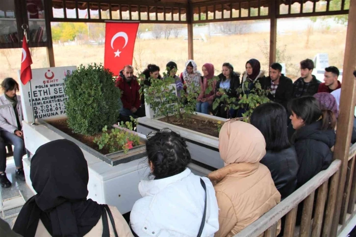 Öğrencilerden anlamlı proje, Şehit Fethi Sekin utulmadı
