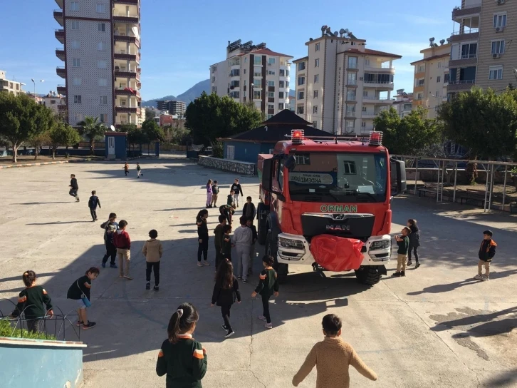 Öğrencilere orman bilinci aşılanıyor
