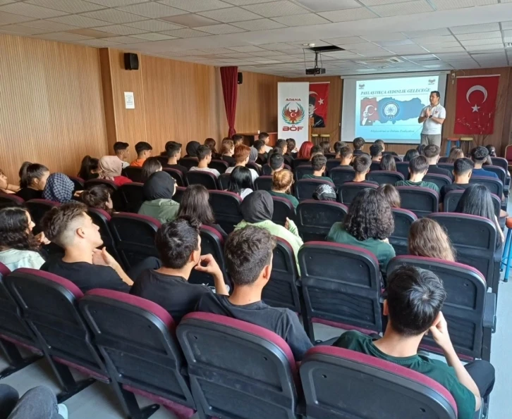 Öğrencilere terör uyarısı konferansı
