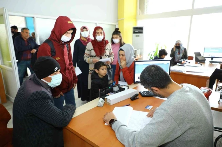 Öğrencilerin ulaşım ücretleri Yenişehir Belediyesinden
