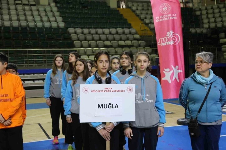 Okul sporları voleybol yıldızlar grup birinciliği Muğla’da başladı
