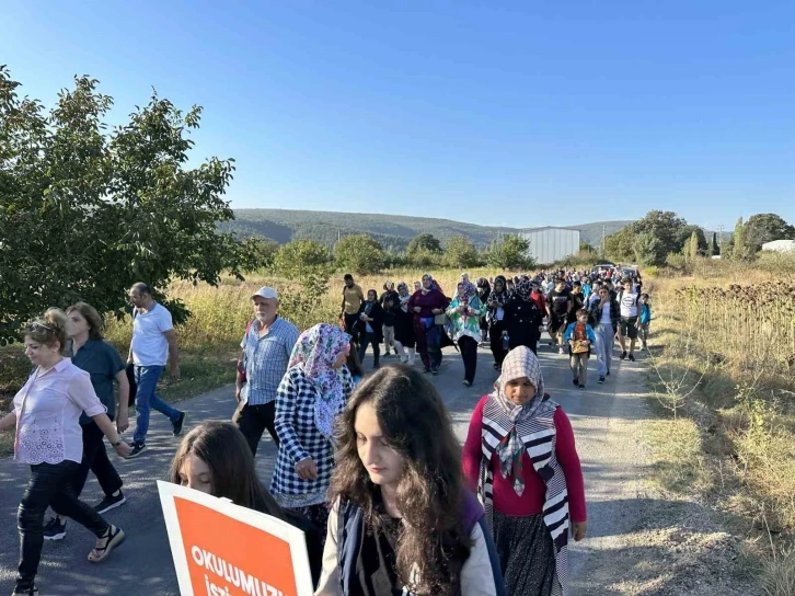 Okul yolu çileye döndü
