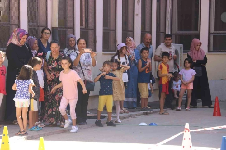 Okula yeni başlayan çocuklarda ’okul fobisi’ne dikkat
