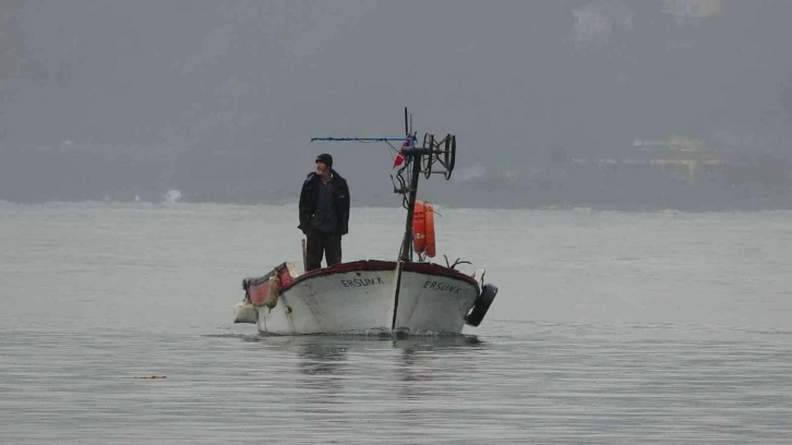 Olumsuz hava balıkçıları etkiledi: Avlanma azalınca fiyatlar arttı
