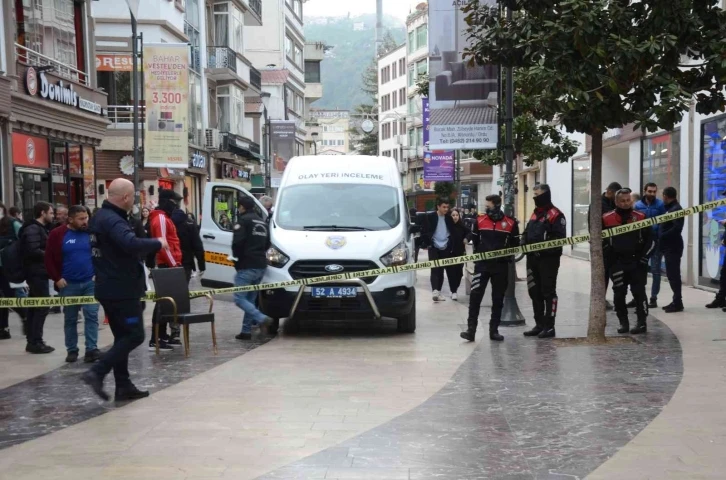 Ordu’da kar maskeli 2 kişiden silahlı saldırı: 1’i çocuk 2 yaralı
