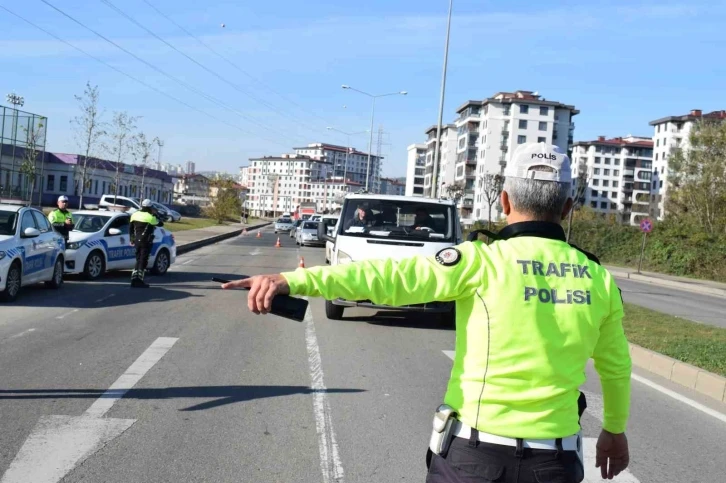 Ordu’da kış lastiği denetimleri başladı
