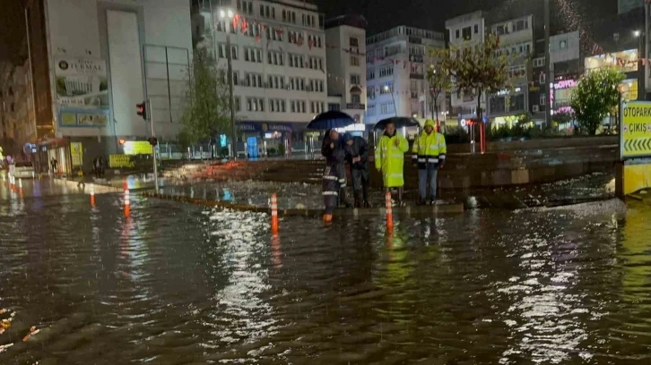 Ordu’da sel sonrası su tahliye çalışmaları sürüyor
