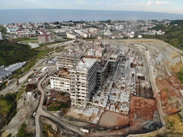 Ordu Şehir Hastanesi yükseliyor
