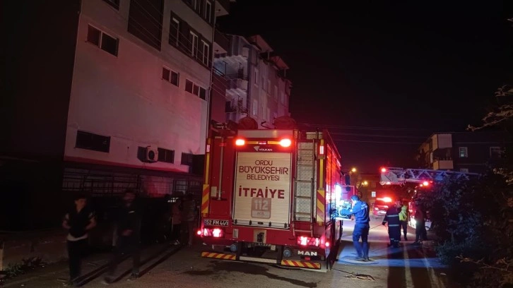 Ordu’da iş yeri yangını! Buzdolabından çıktığı düşünülüyor