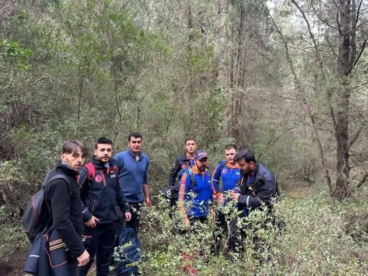 Ormanlık alanda kayboldu, bulan ekiplere ilk sözü "Kusura bakmayın" oldu
