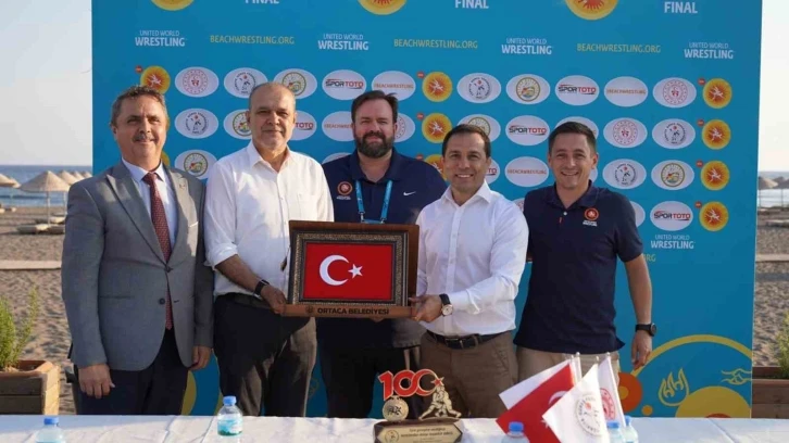 Ortaca’da plaj güreşi finali başlıyor
