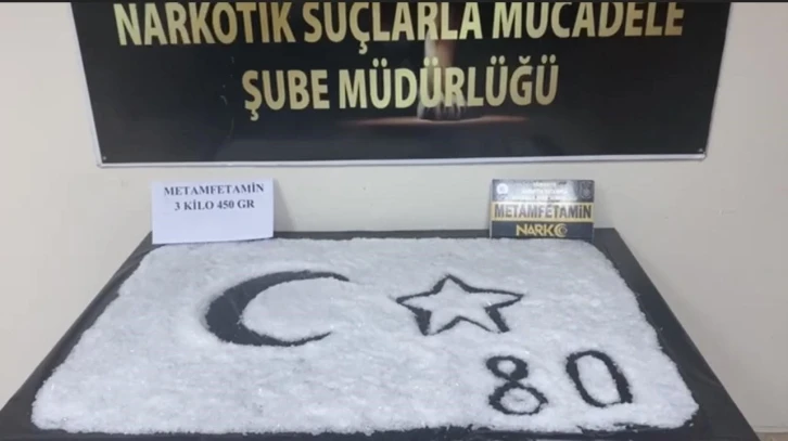 Osmaniye’de 3 kilo 450 gram metamfetamin maddesi ele geçirildi
