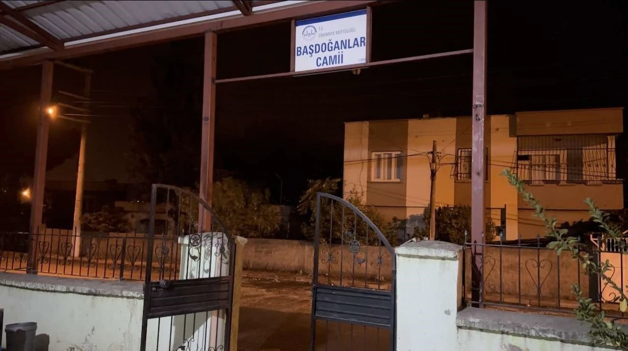 Osmaniye’de cami imamı ve müezzin darp edildi
