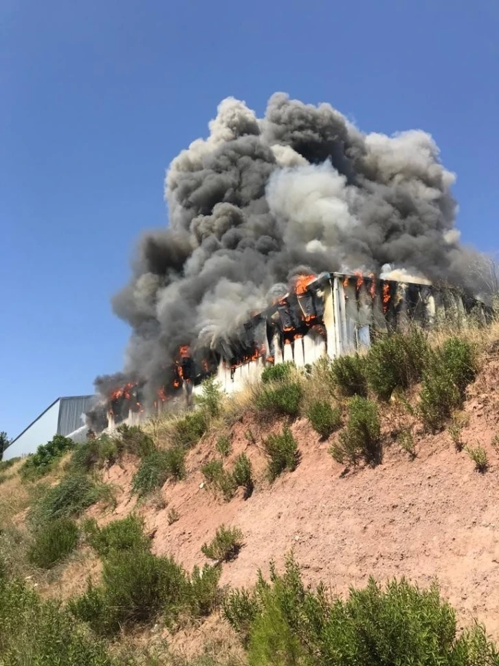 Osmaniye’de katı atık bertaraf tesisinde yangın
