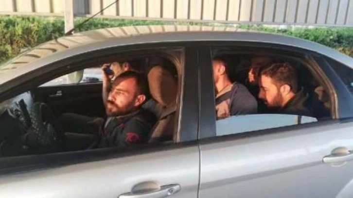 Osmaniye'de, otomobilde 5 kaçak göçmen yakalandı