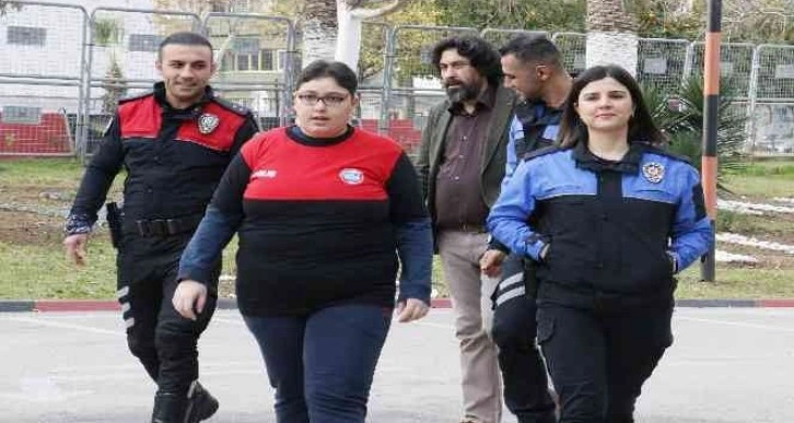 Otizmli şampiyonun polis olma hayali gerçek oldu