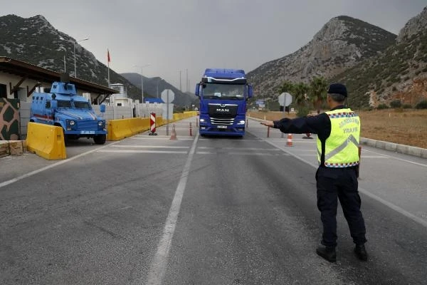 Otobüs, kamyon ve TIR'lar 'teknik denetim ekibi'nin radarında