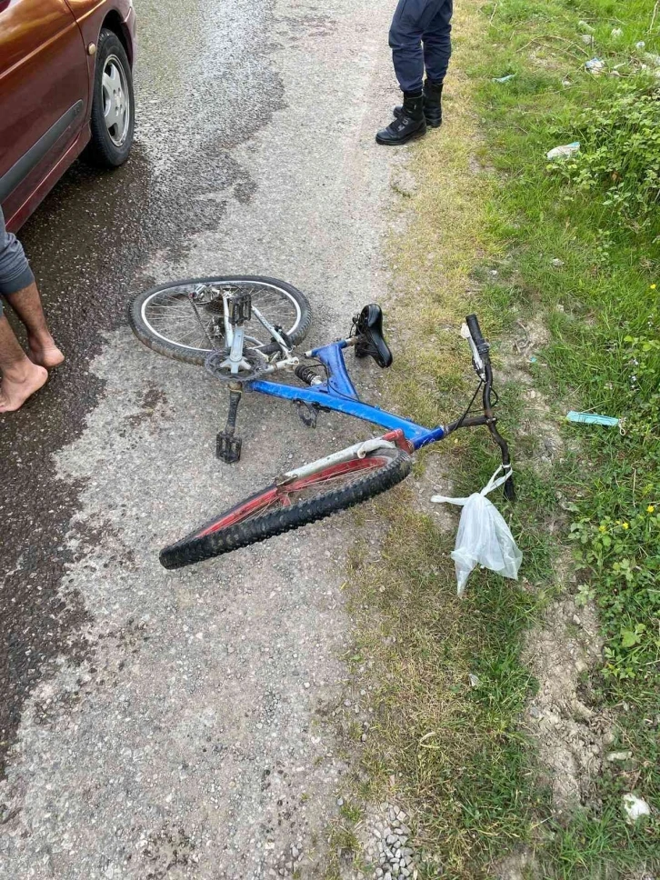 Otomobilin çarptığı bisikletli genç yaralandı
