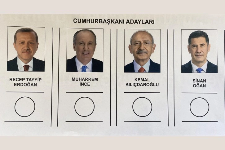 Oy pusulası nasıl katlanmalı? İşte oy kullanırken dikkat edilmesi gerekenler...