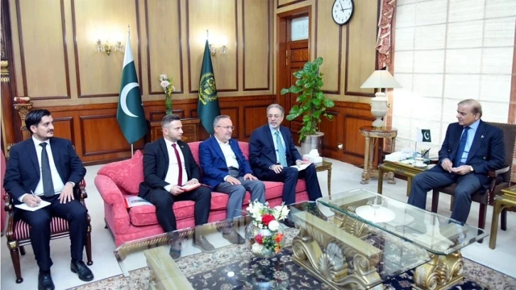 Pakistan Başbakanı Şerif’ten Türkiye’ye zor zamanlarda verdiği desteklerden dolayı teşekkür
