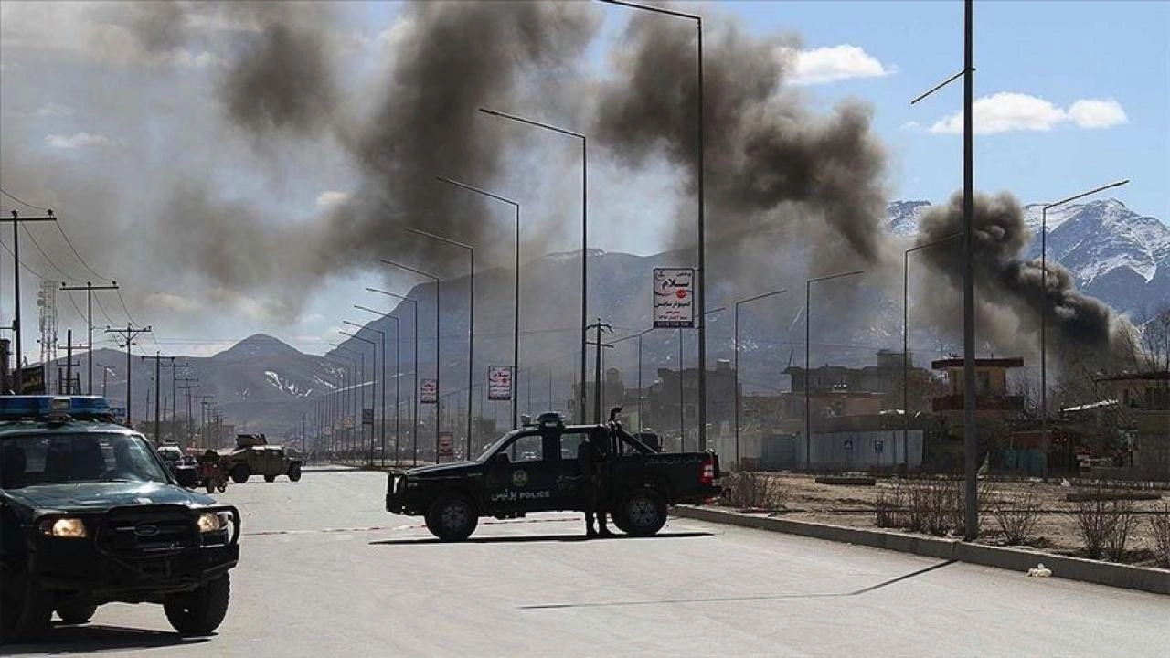 Pakistan’dan hava saldırısı... Afganistan: Cezasız kalmayacak!