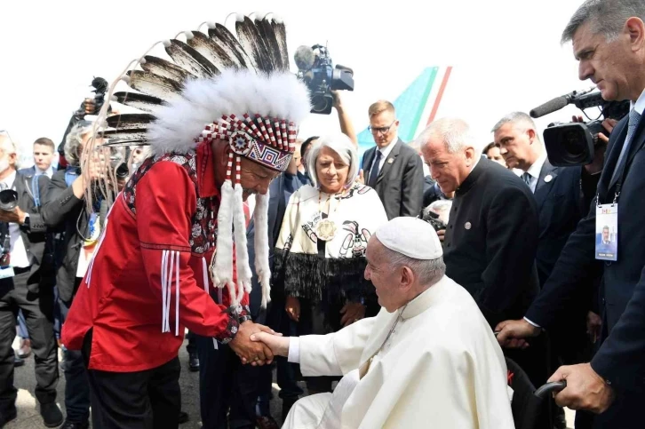Papa, tövbe haccı için Kanada’ya gitti
