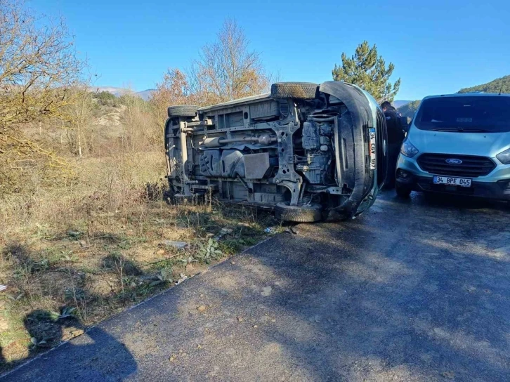 Para taşıyan zırhlı araç devrildi
