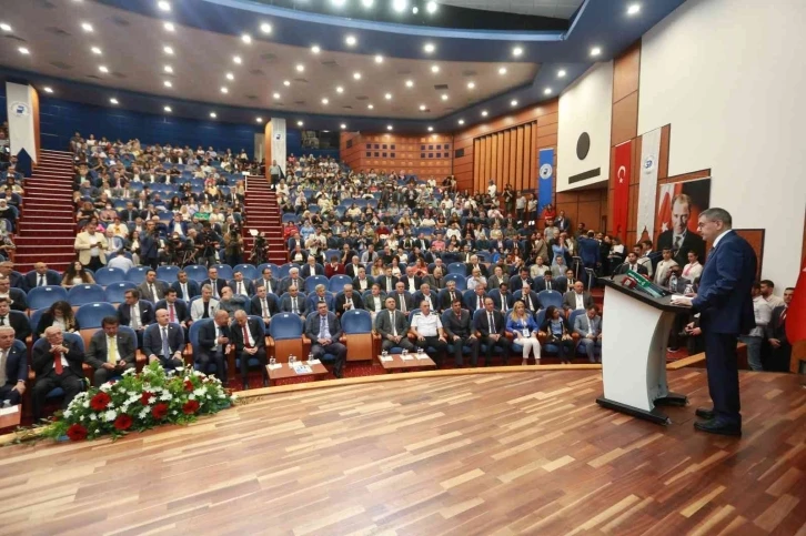 PAÜ’nün kuruluş etkinliği görkemli açılış töreniyle başladı
