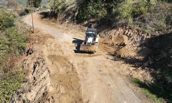 Payallar'dan Emişbeleni'ne yeni transit yol