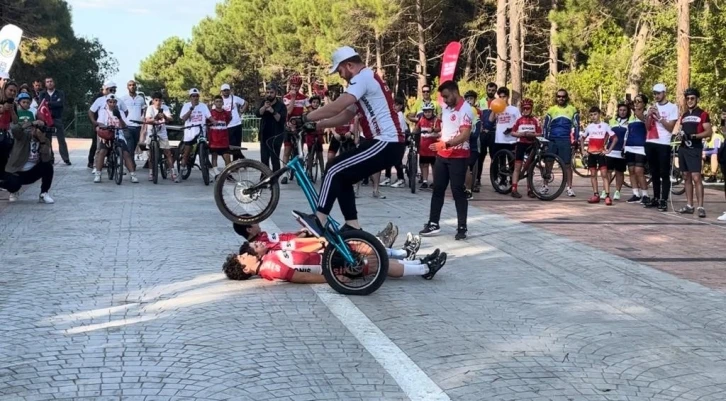 Pedallar Cumhuriyet için döndü
